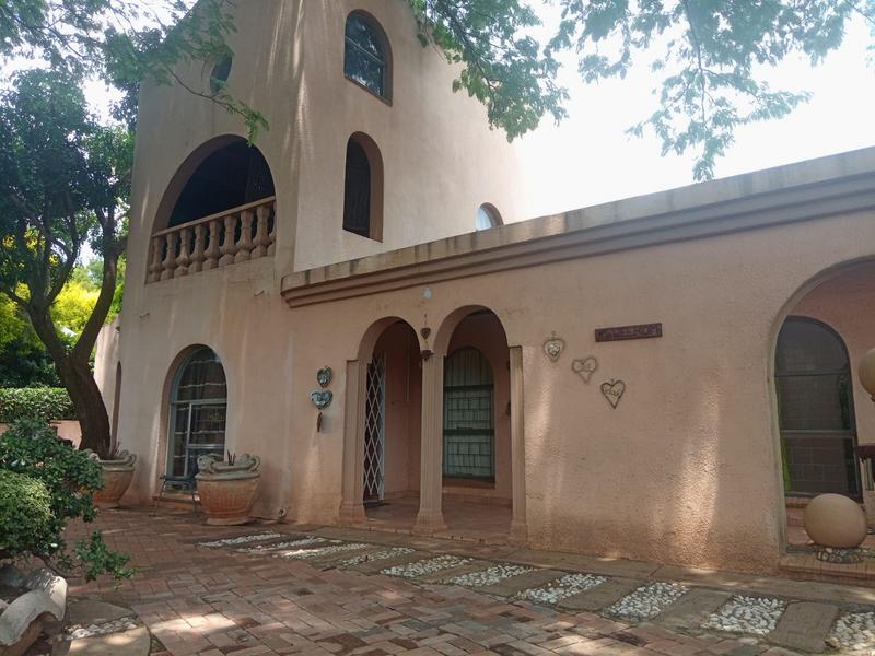 4 Bedroom Property for Sale in Ifafi North West